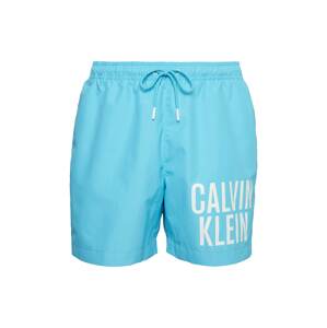 Calvin Klein Swimwear Rövid fürdőnadrágok  világoskék / fehér