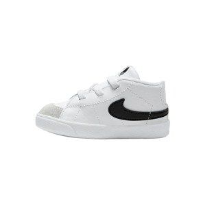 Nike Sportswear Sportcipő 'BLAZER'  fekete / fehér