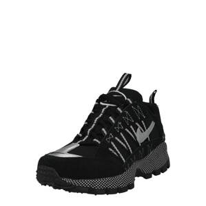 Nike Sportswear Rövid szárú sportcipők 'AIR HUMARA'  fekete / ezüst / fehér