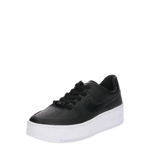 Nike Sportswear Rövid szárú edzőcipők  fehér / fekete