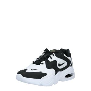 Nike Sportswear Rövid szárú edzőcipők 'Advantage 4'  fehér / fekete