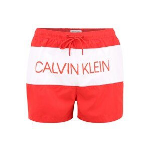 Calvin Klein Swimwear Rövid fürdőnadrágok 'DRAWSTRING'  világospiros / fehér