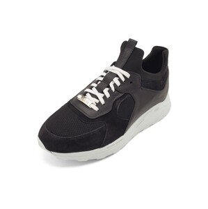 EKN Footwear Rövid szárú edzőcipők 'Larch'  fekete