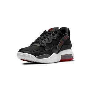 Jordan Rövid szárú edzőcipők  piros / fekete