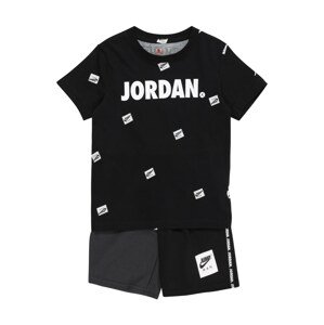 Jordan Jogging ruhák  fekete / fehér